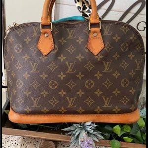 Authentic Alma Louis Vuitton handbag